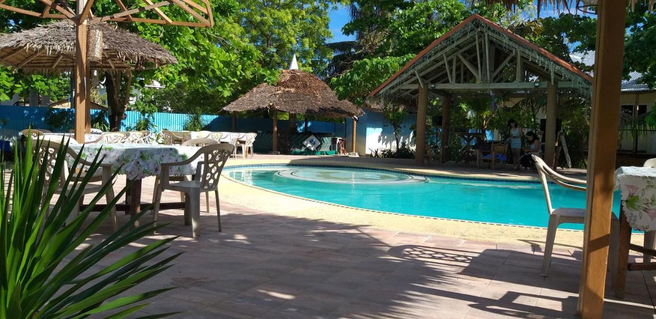 Hotel The Shark'S Tail Dive Center Daanbantayan Exterior foto
