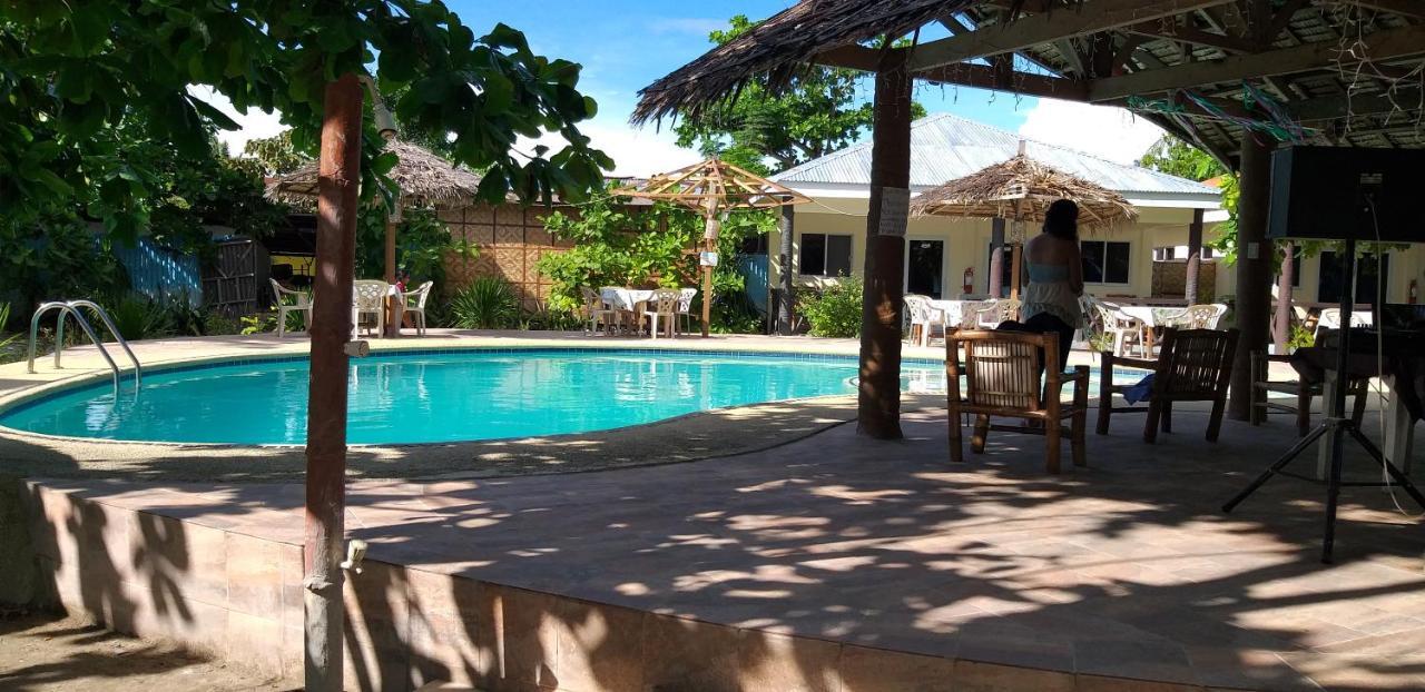 Hotel The Shark'S Tail Dive Center Daanbantayan Exterior foto