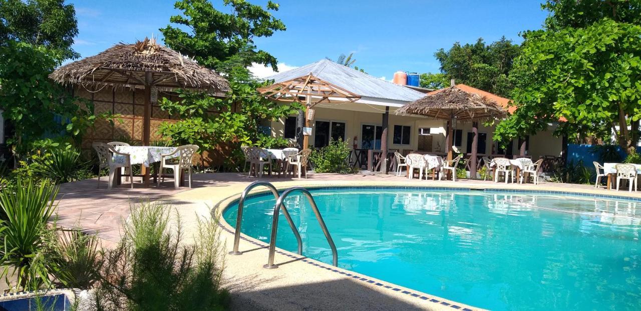 Hotel The Shark'S Tail Dive Center Daanbantayan Exterior foto
