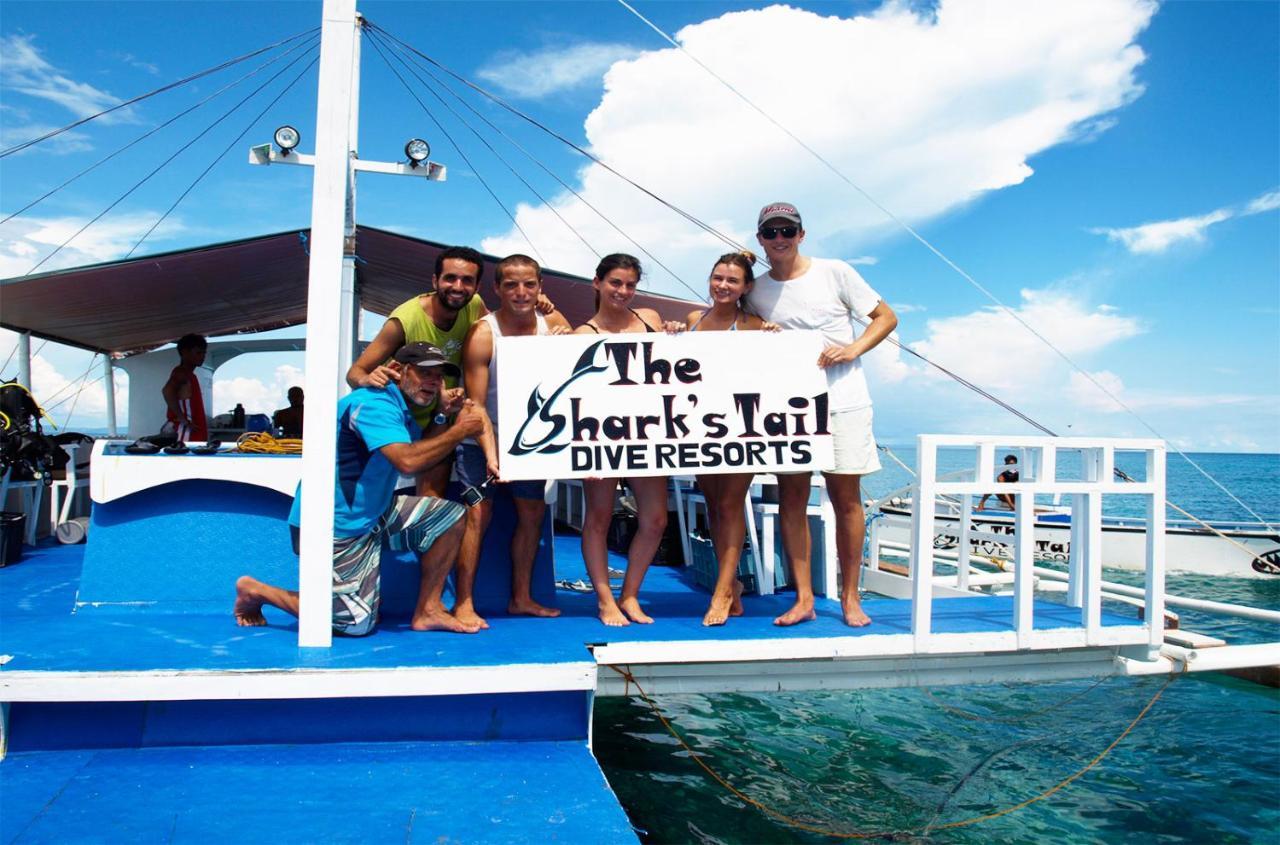 Hotel The Shark'S Tail Dive Center Daanbantayan Exterior foto